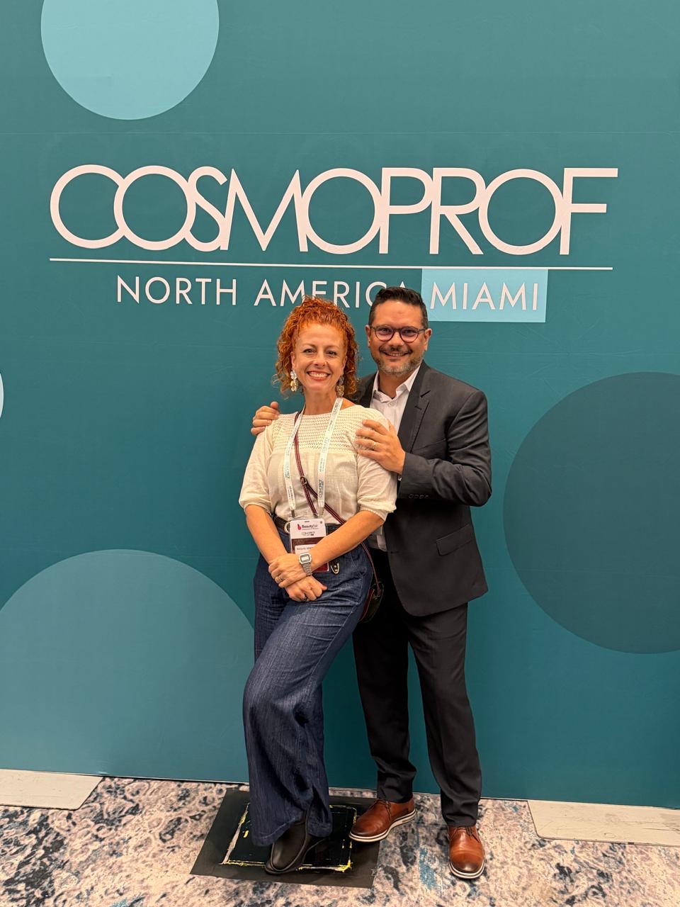 Jahder e Raquel na Cosmoprof North America Miami
